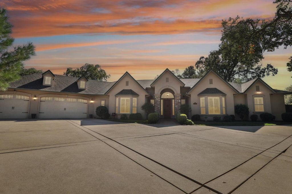 3460 El Dorado Rd, Placerville, CA 95667