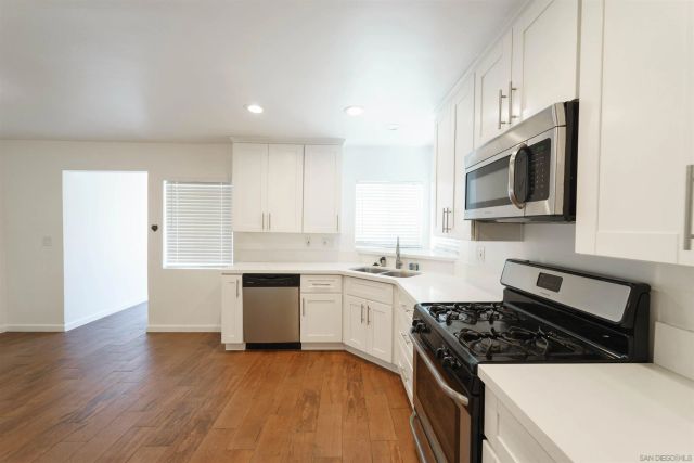 562-564 11Th Street, Imperial Beach, CA 91932