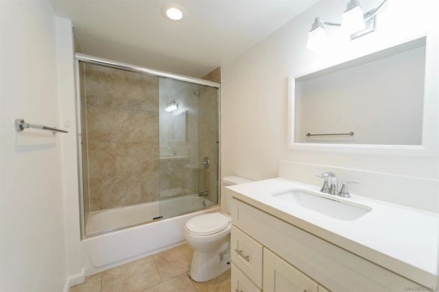 562-564 11Th Street, Imperial Beach, CA 91932