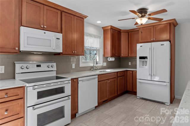 3291 Burton Road, Thomasville, NC 27360