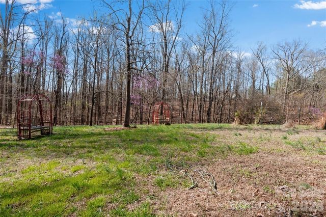 3291 Burton Road, Thomasville, NC 27360