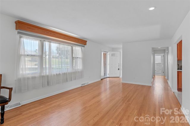 3291 Burton Road, Thomasville, NC 27360