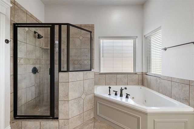 2250 Jackson Lane, Blanchard, OK 73010