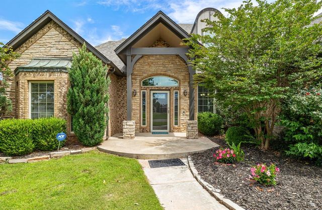 2250 Jackson Lane, Blanchard, OK 73010