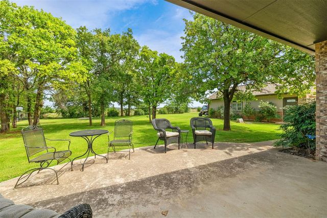 2250 Jackson Lane, Blanchard, OK 73010