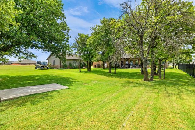 2250 Jackson Lane, Blanchard, OK 73010