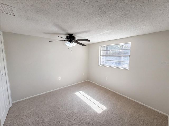 9236 MARK TWAIN LANE, Port Richey, FL 34668