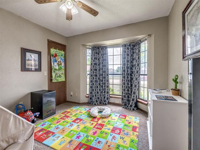 1108 Earl A Rodkey Drive, Edmond, OK 73003