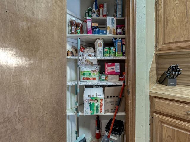1108 Earl A Rodkey Drive, Edmond, OK 73003
