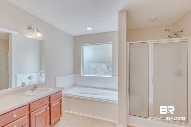 8825 Spring Grove, Mobile, AL 36695