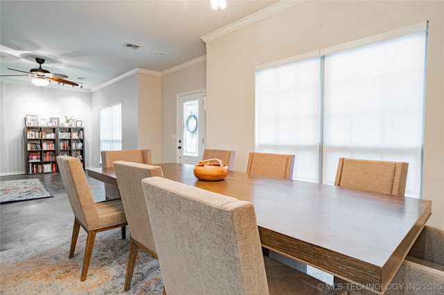 906 Aspenwood Street, Cleveland, OK 74020