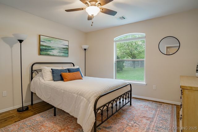 906 Aspenwood Street, Cleveland, OK 74020