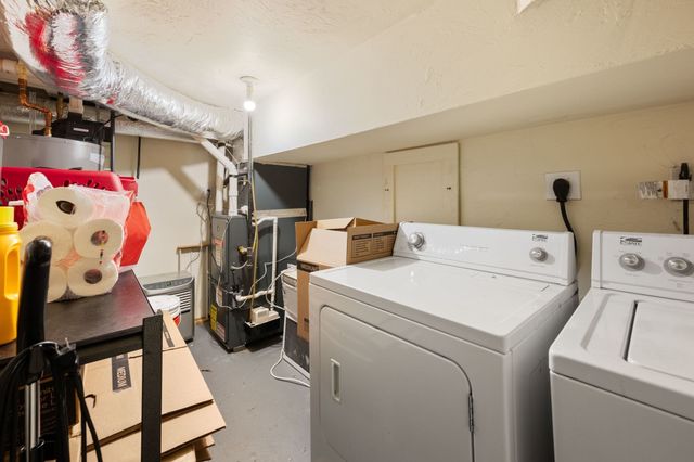 53 Myrtle St 2, Waltham, MA 02453