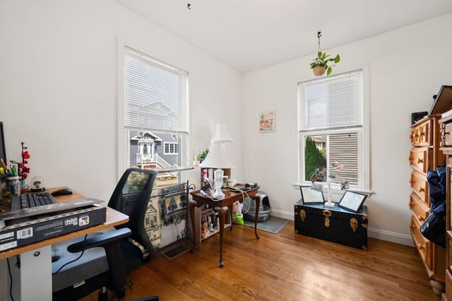 53 Myrtle St 2, Waltham, MA 02453