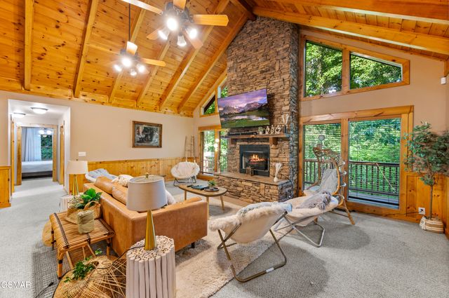 4259 Round Top Way Way, Sevierville, TN 37862