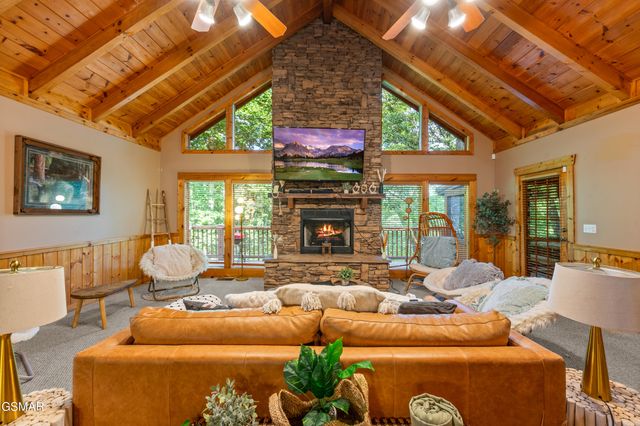 4259 Round Top Way Way, Sevierville, TN 37862