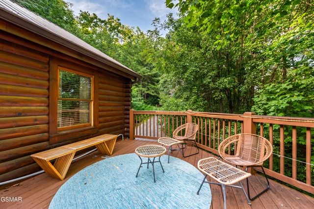 4259 Round Top Way Way, Sevierville, TN 37862