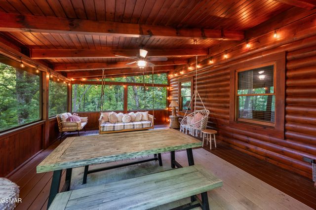 4259 Round Top Way Way, Sevierville, TN 37862