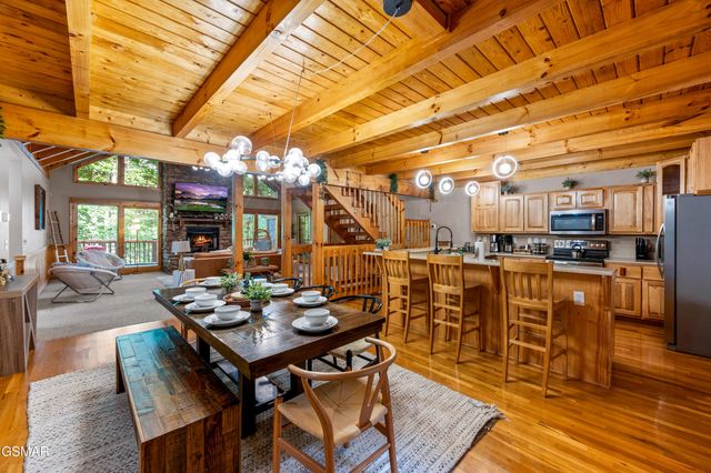 4259 Round Top Way Way, Sevierville, TN 37862