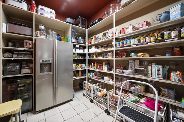 2703 Katherine Court, Dalworthington Gardens, TX 76016