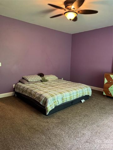 1886 Old Linville Road, Marion, NC 28752