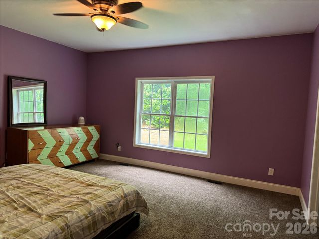 1886 Old Linville Road, Marion, NC 28752