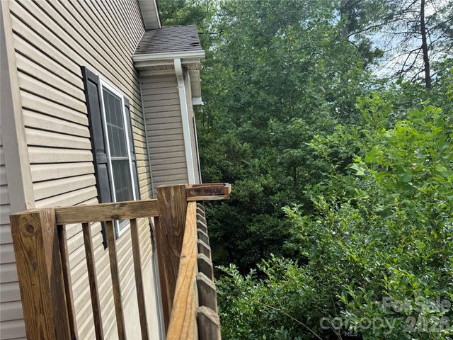 1886 Old Linville Road, Marion, NC 28752