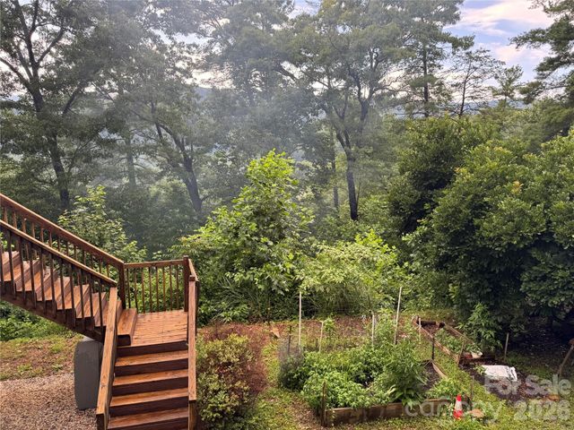1886 Old Linville Road, Marion, NC 28752