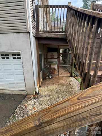 1886 Old Linville Road, Marion, NC 28752