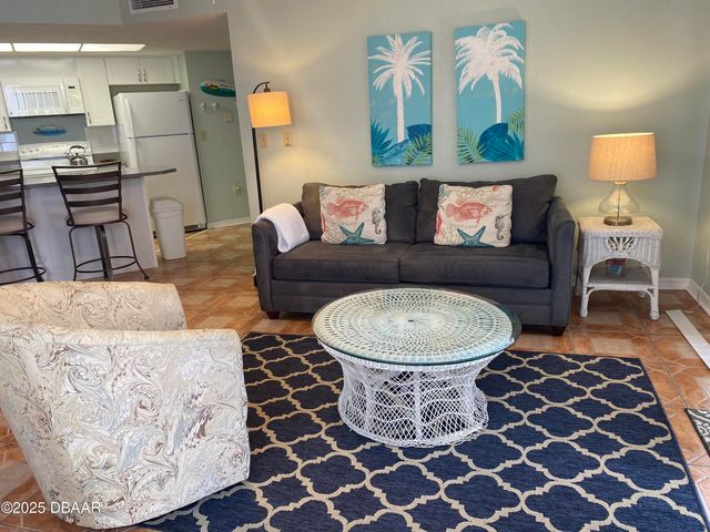 3013 S Atlantic Ave Apt 907, Daytona Beach, FL 32118