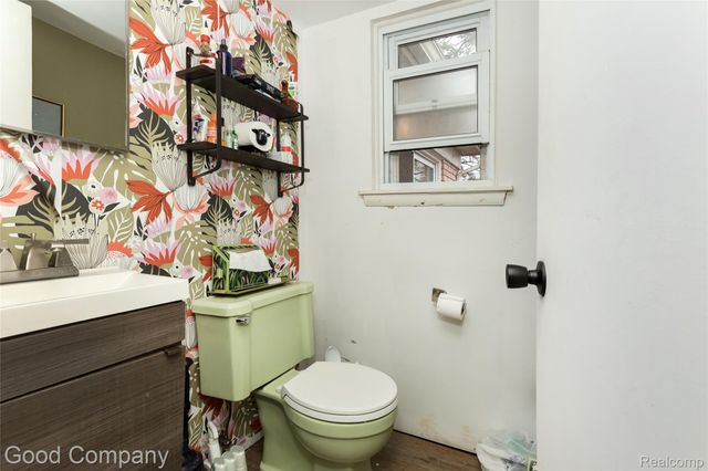 349 Fisher Court, Clawson, MI 48017