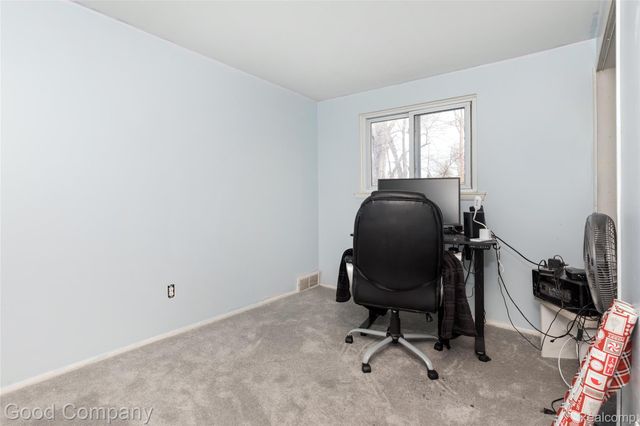 349 Fisher Court, Clawson, MI 48017