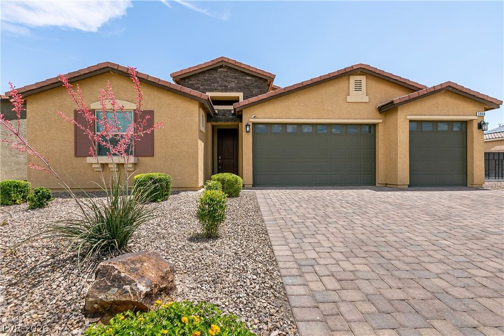 5048 Royal Indigo Street, Las Vegas, NV 89130
