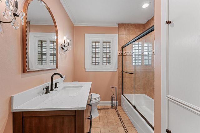 6645 Fairfield Street, Houston, TX 77023