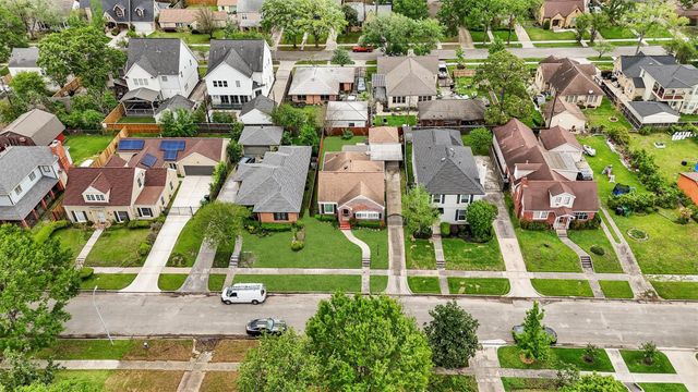 6645 Fairfield Street, Houston, TX 77023