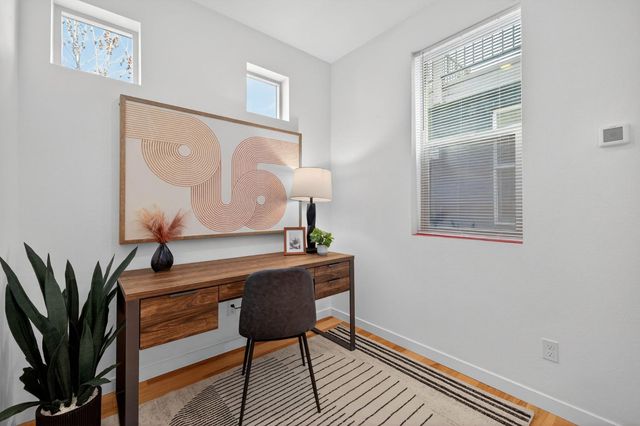 310 1st Ave, Sacramento, CA 95818