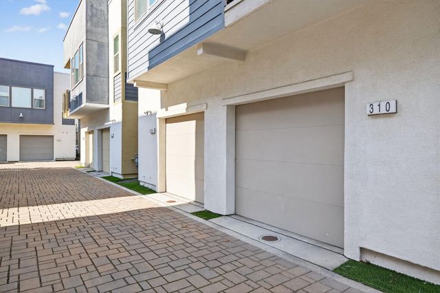 310 1st Ave, Sacramento, CA 95818