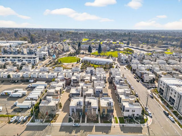 310 1st Ave, Sacramento, CA 95818