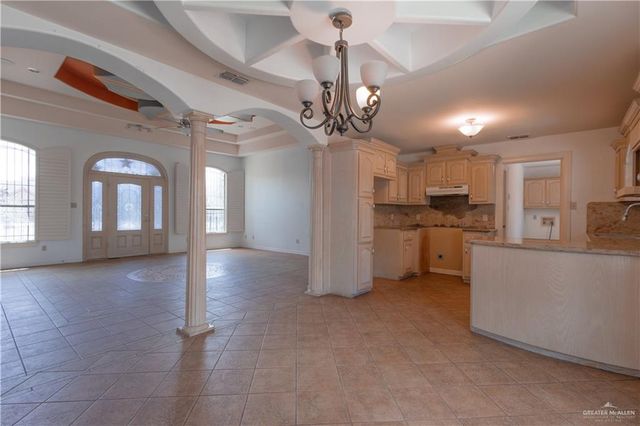 3909 Tulipan Street, Mission, TX 78573
