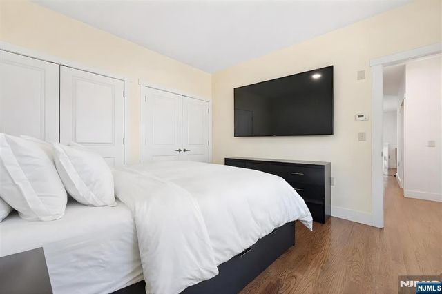 105-107 Broad Street 204, Newark, NJ 07104