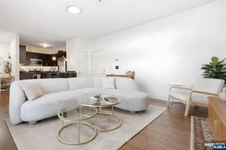 105-107 Broad Street 204, Newark, NJ 07104