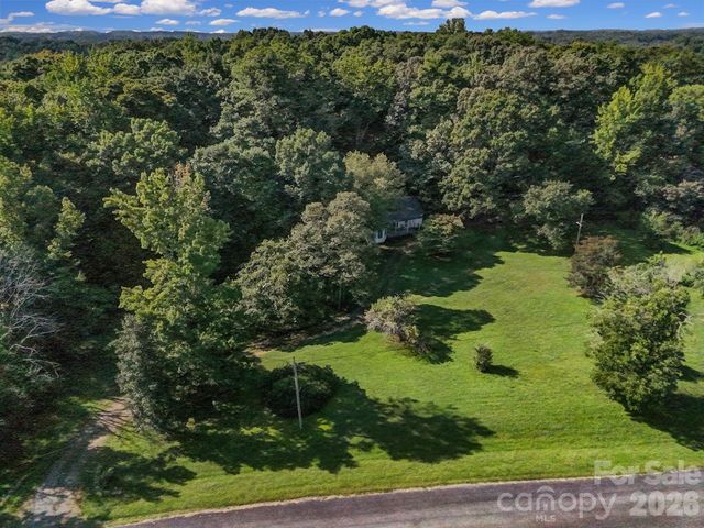 2000 Sossoman Springs Road, Midland, NC 28107