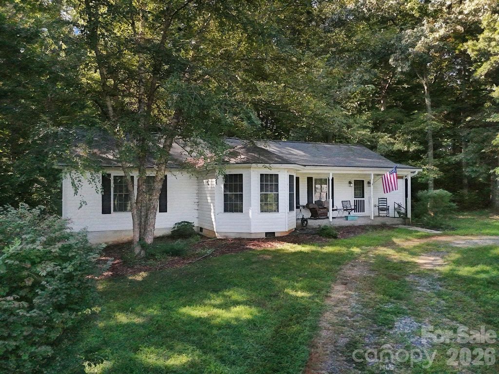 2000 Sossoman Springs Road, Midland, NC 28107