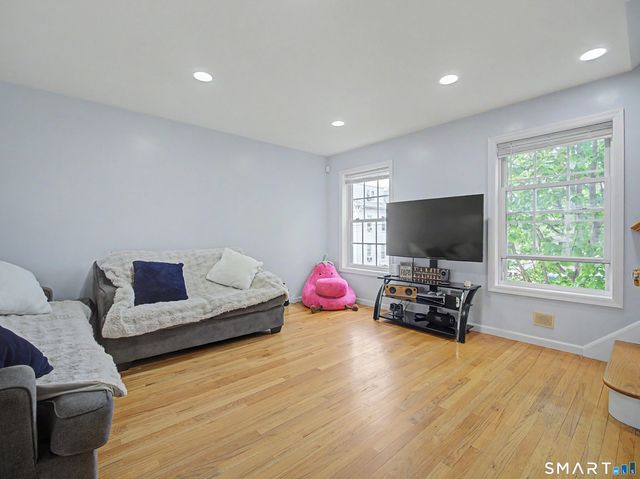10 B Elm Street, Norwalk, CT 06850