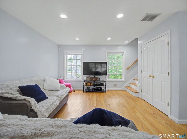 10 B Elm Street, Norwalk, CT 06850