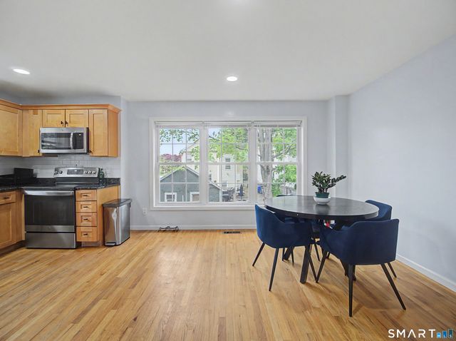 10 B Elm Street, Norwalk, CT 06850