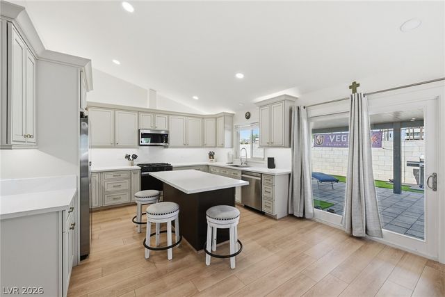 223 Lilac Bud Street, Henderson, NV 89074