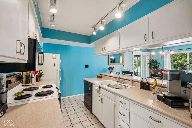 5022 Allisonville Road C, Indianapolis, IN 46205