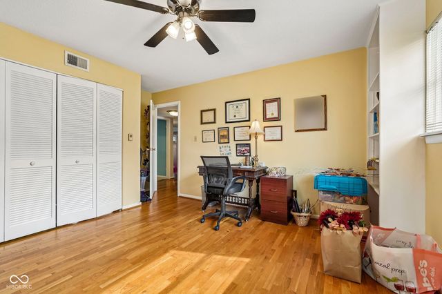 5022 Allisonville Road C, Indianapolis, IN 46205