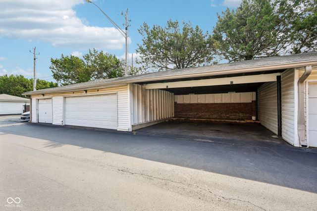 5022 Allisonville Road C, Indianapolis, IN 46205
